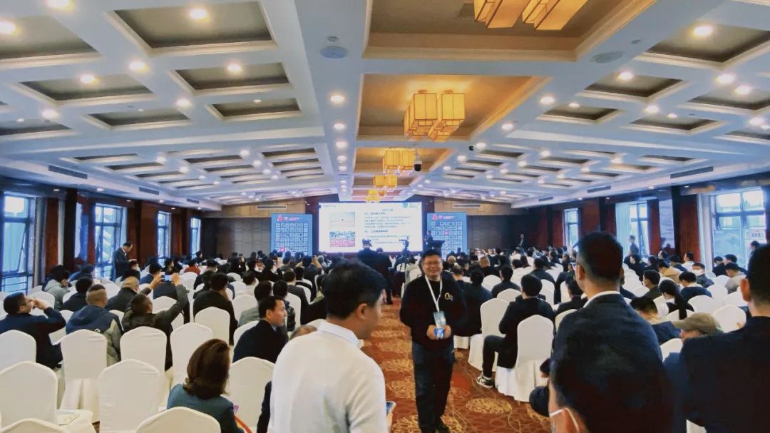 全國(guó)石膏砂漿及砂漿輔材生產(chǎn)與應(yīng)用技術(shù)交流大會(huì)隆重召開，赫達(dá)集團(tuán)帶來(lái)精彩分享！